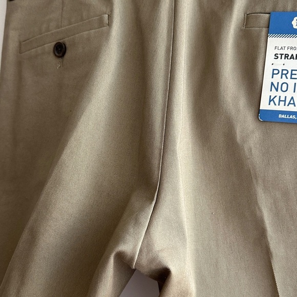 Haggar Clothing Premium No Iron Khaki, Flat Front Straight Fit, 34W x 34L - Picture 12 of 16